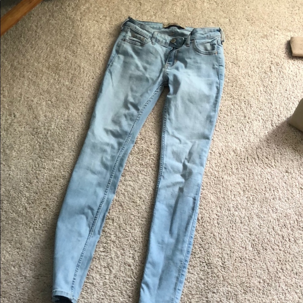 Hollister jeans